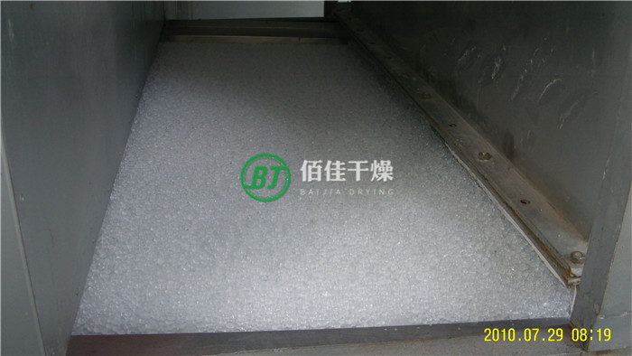 硅膠專用帶式干燥機(jī) 硅膠專用帶式干燥機(jī)