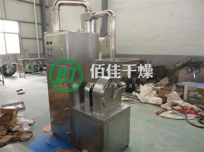 點(diǎn)擊放大 ZFJ-中藥粉碎機(jī)